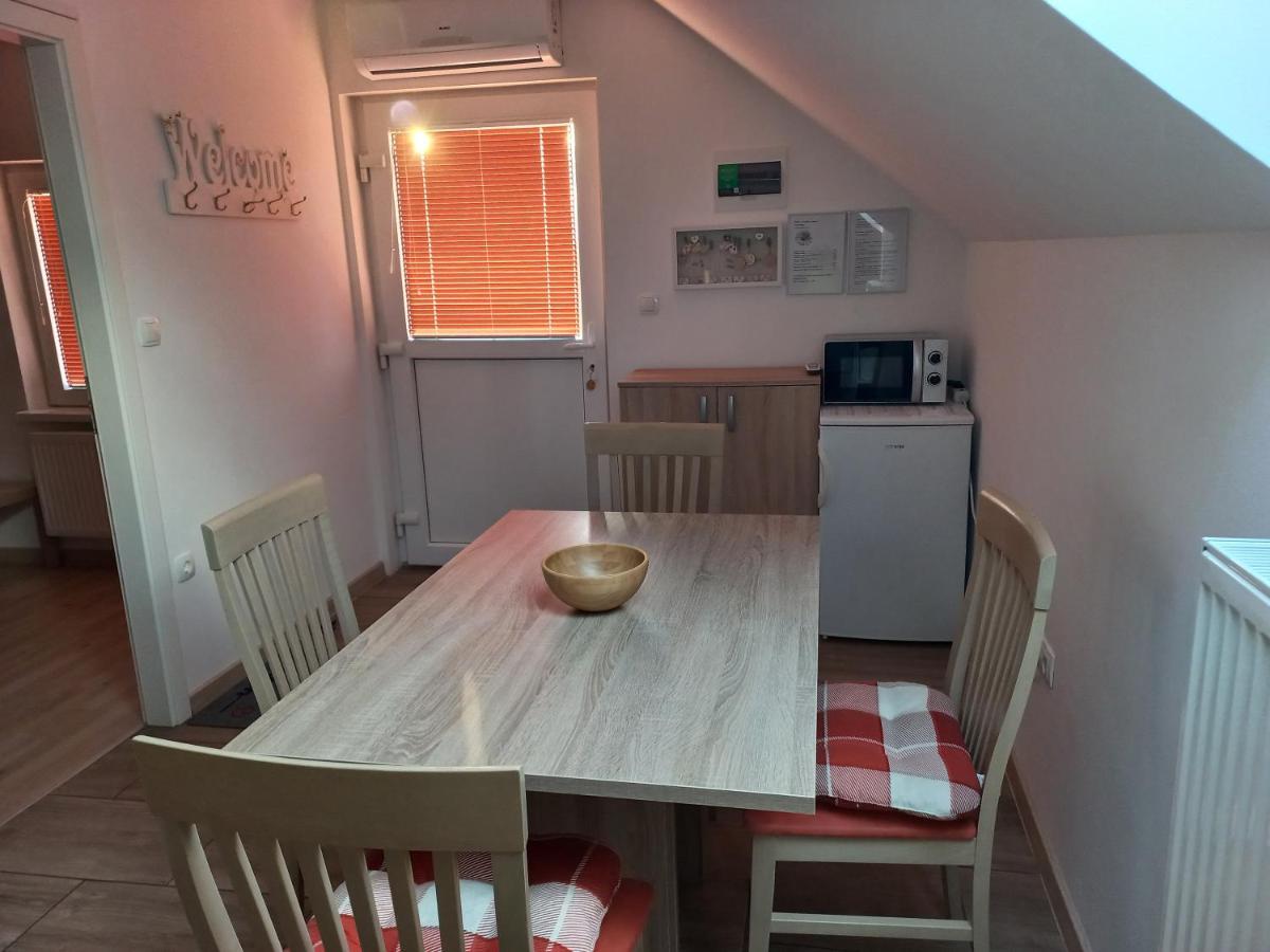 Apartment Marjetka 지로브니차 외부 사진